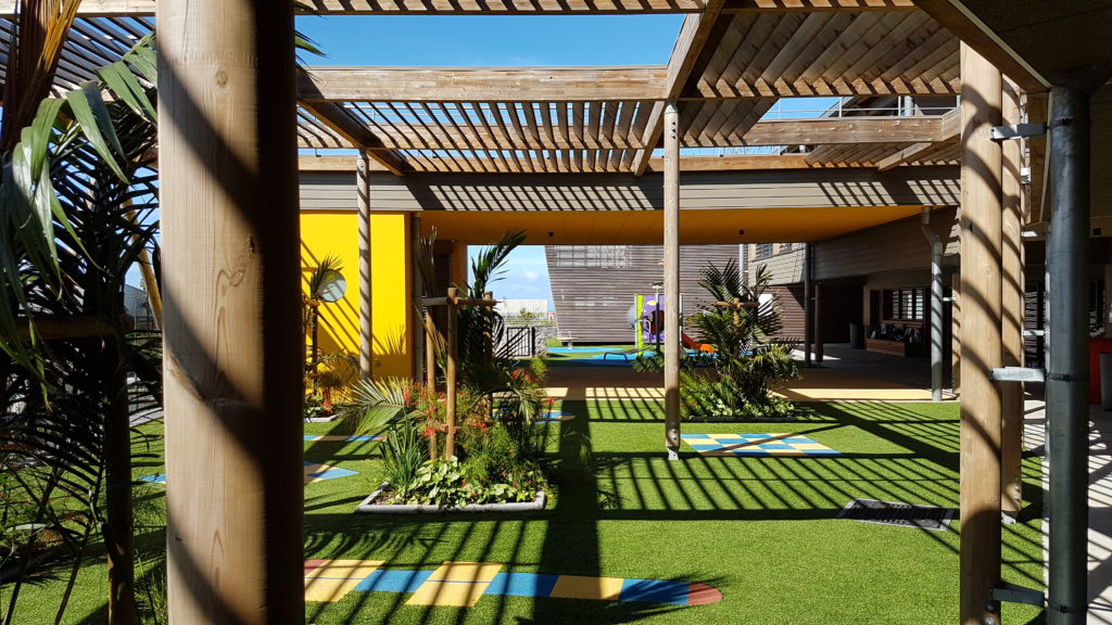 Cour des classes de la maternelle.